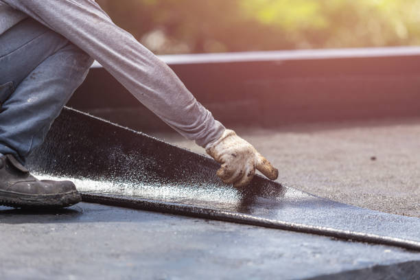 Professional Vapor Barrier Installation technician working in Wayland, MI